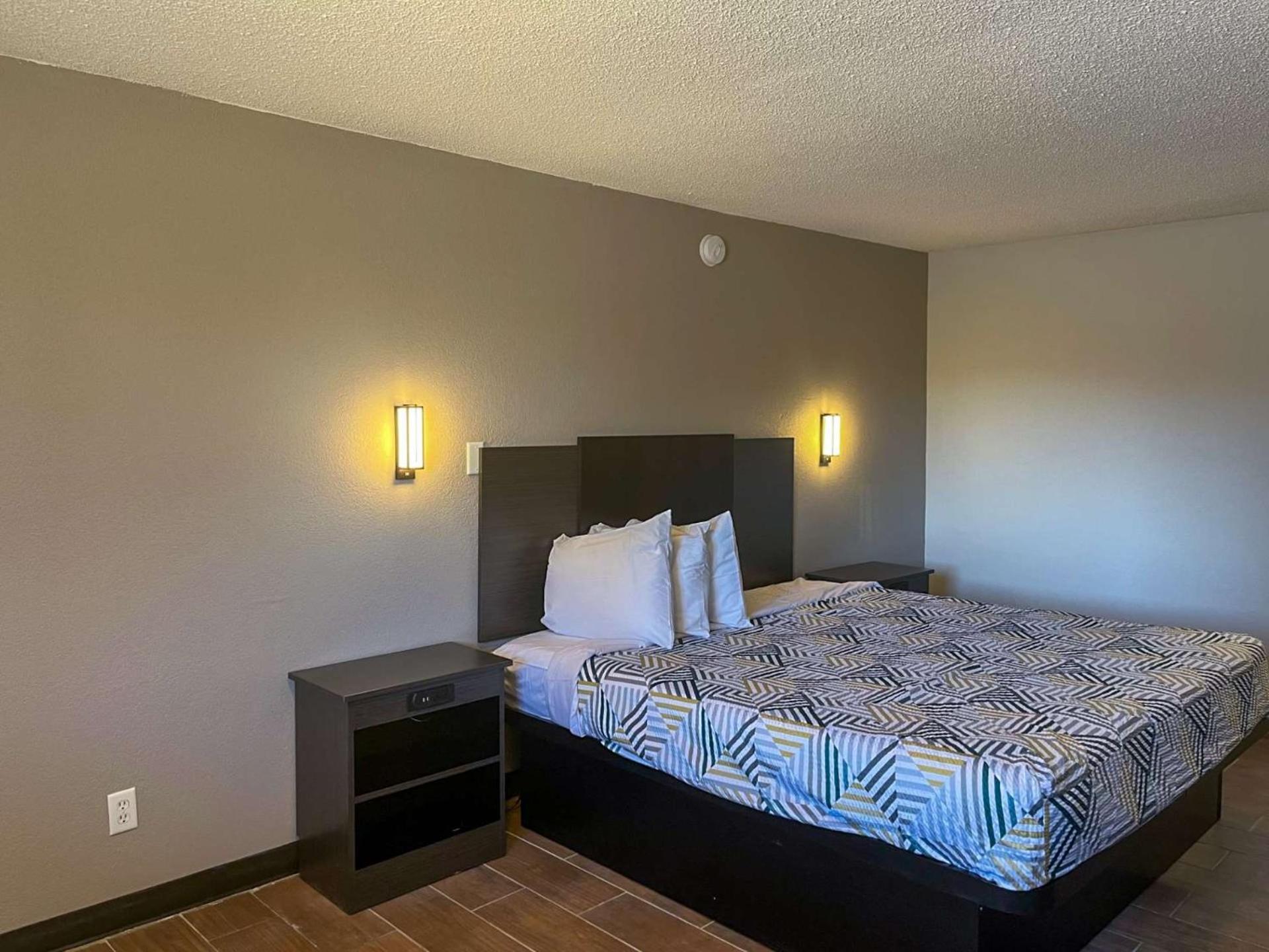Studio 6 Suites Hurricane, Wv Εξωτερικό φωτογραφία