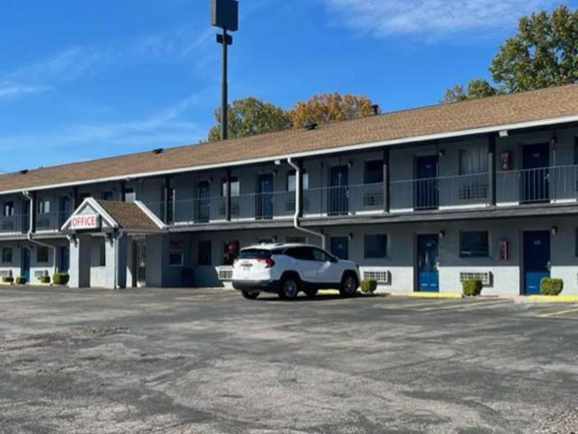 Studio 6 Suites Hurricane, Wv Εξωτερικό φωτογραφία