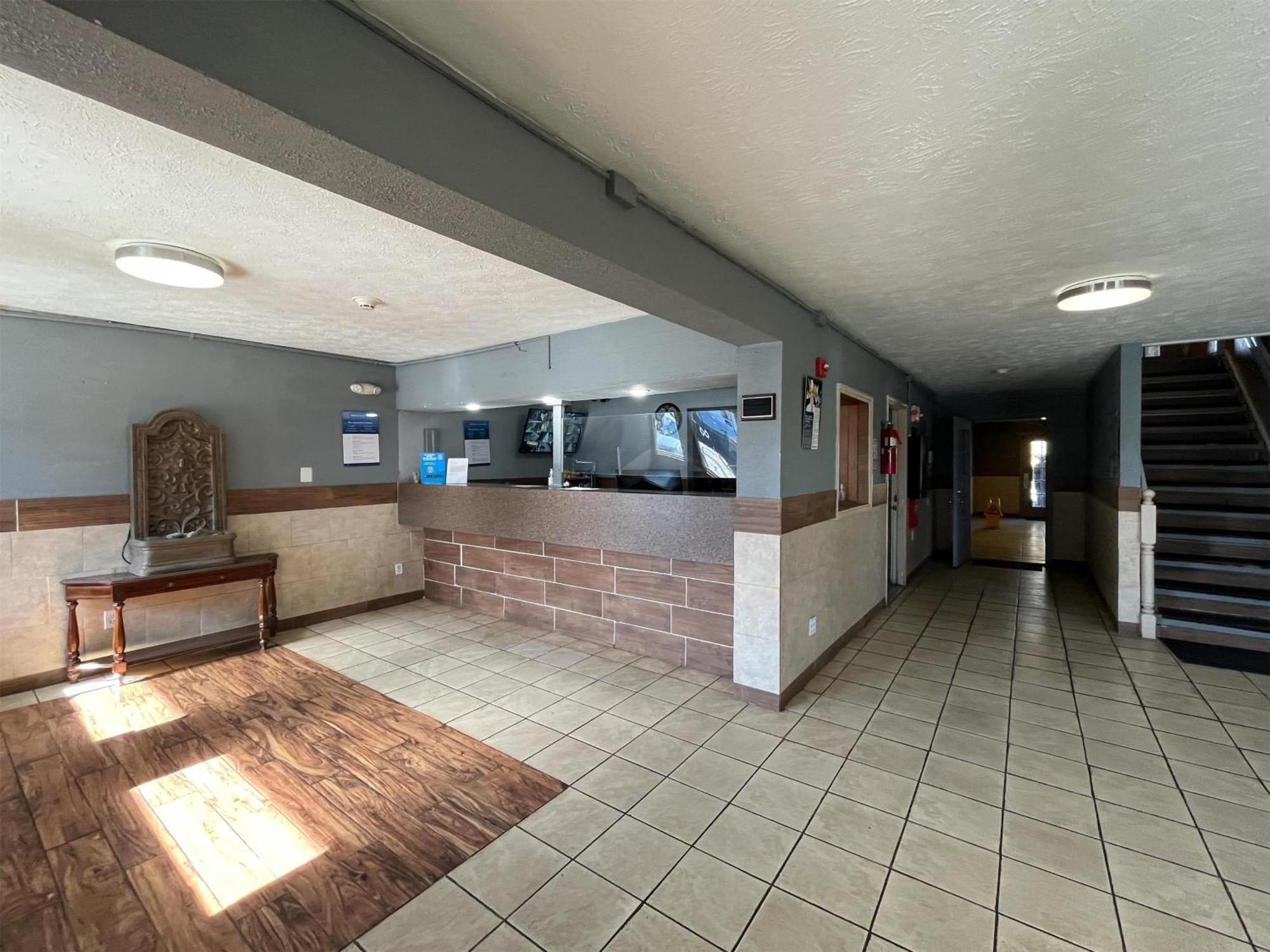 Studio 6 Suites Hurricane, Wv Εξωτερικό φωτογραφία